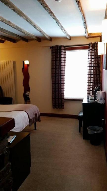 Ty Morgan'S Hotel Rhayader Room photo